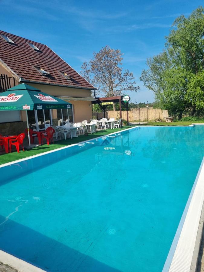 Beach Taban Vendeghaz Balatonlelle Zewnętrze zdjęcie