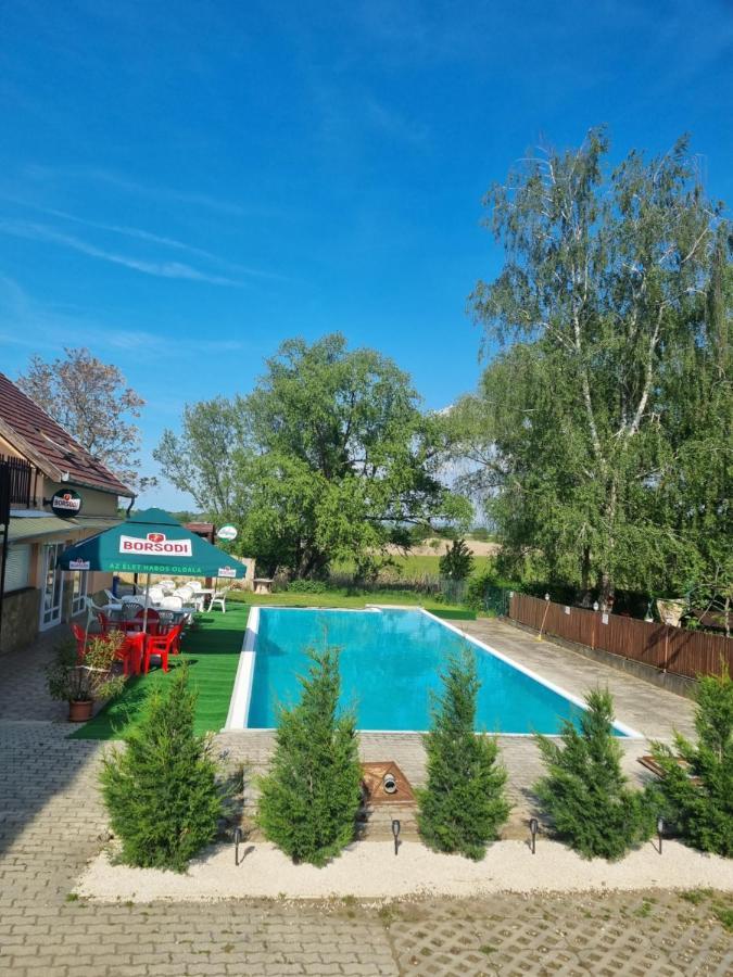 Beach Taban Vendeghaz Balatonlelle Zewnętrze zdjęcie